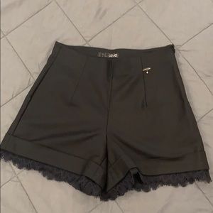 Liu Jo Shorts 🖤